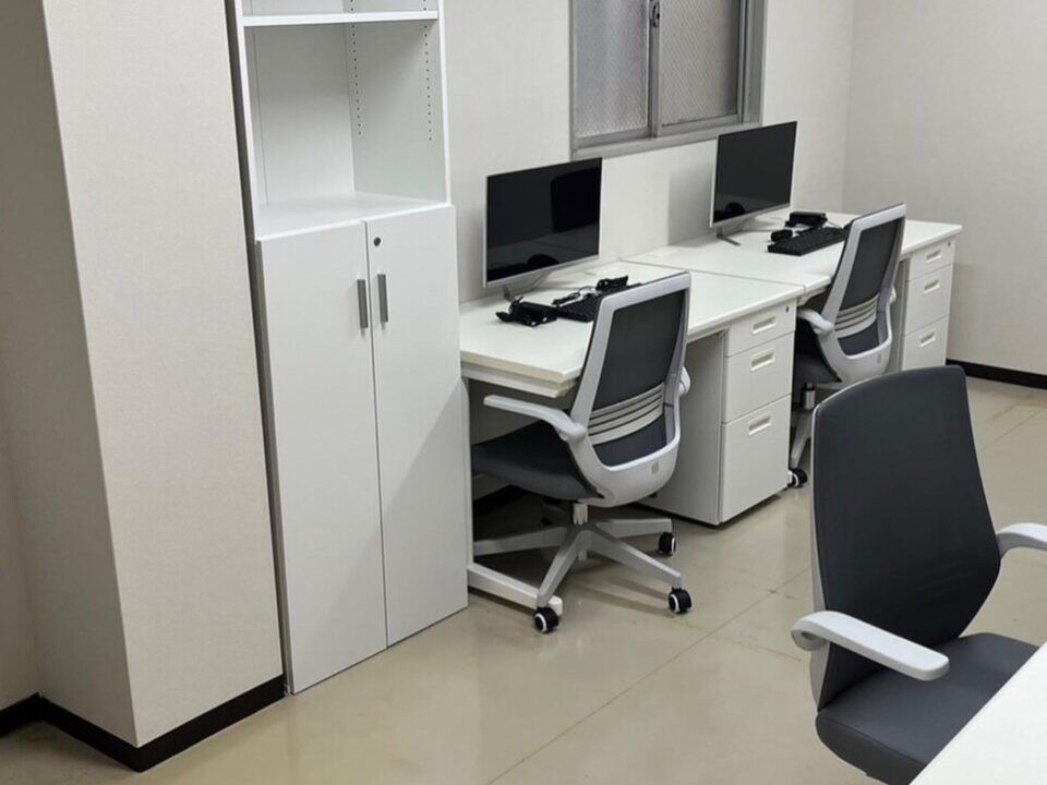 就労継続支援B型事業所つなぐのパソコン作業スペース